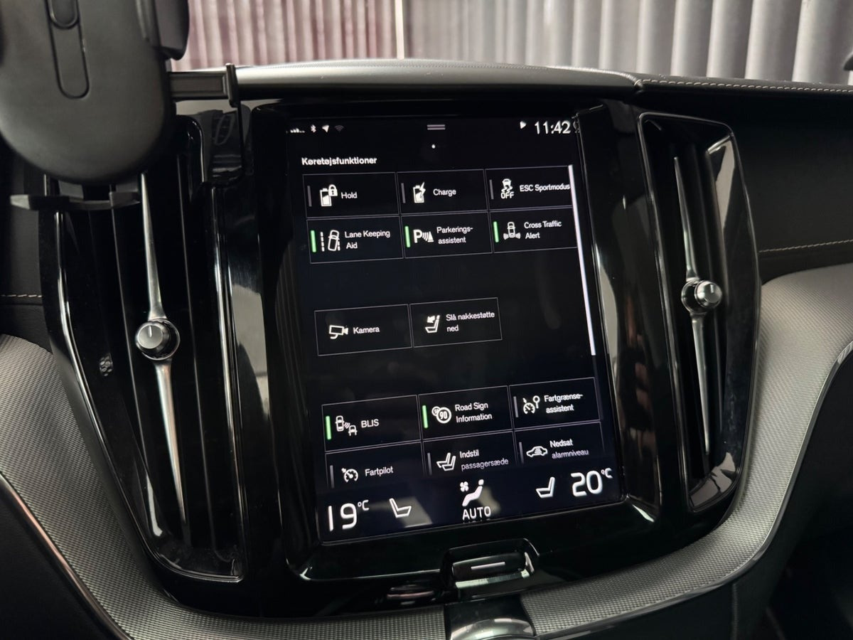 undefined Volvo XC60 fra 2019