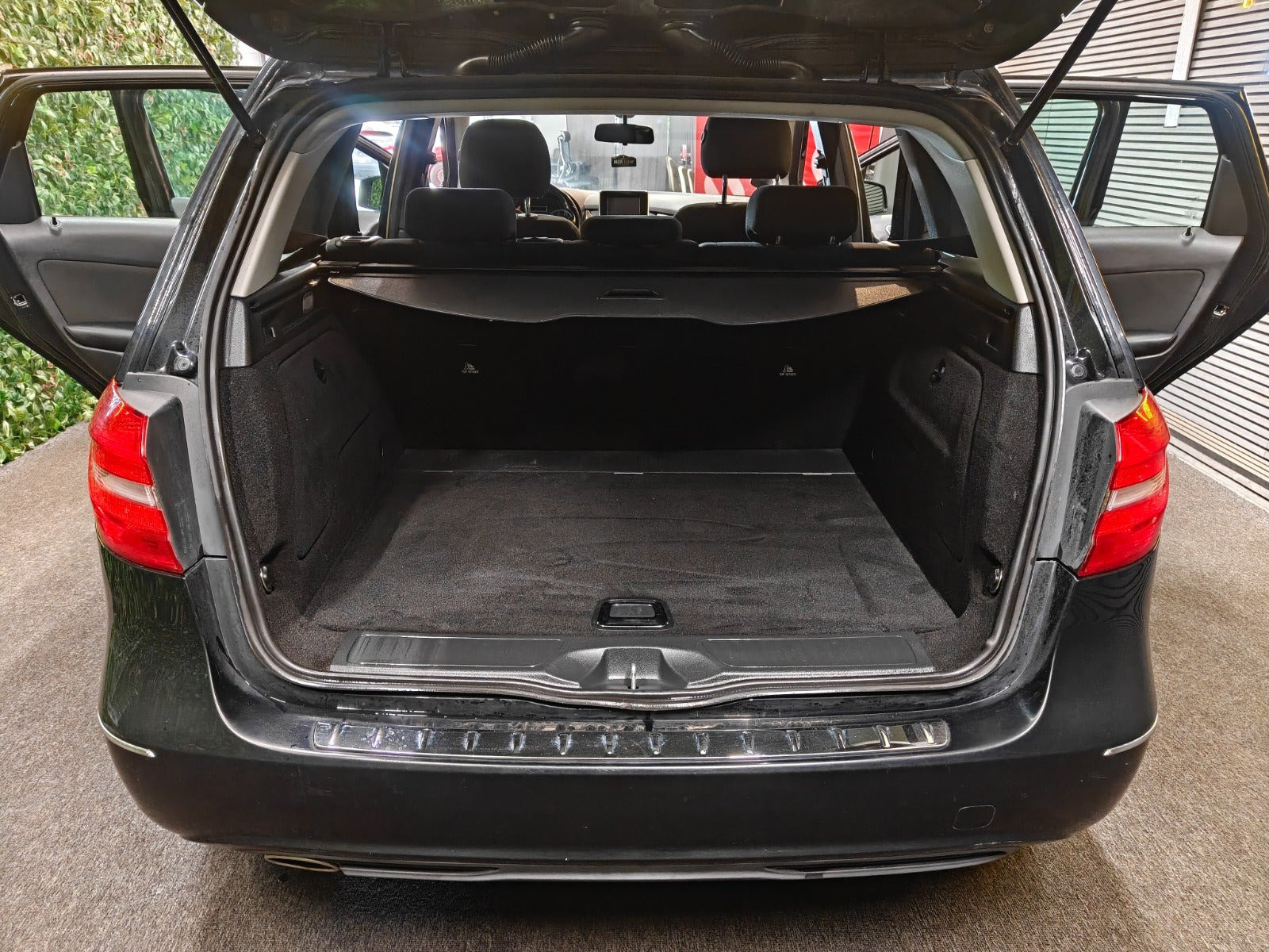 undefined Mercedes B180 fra 2012