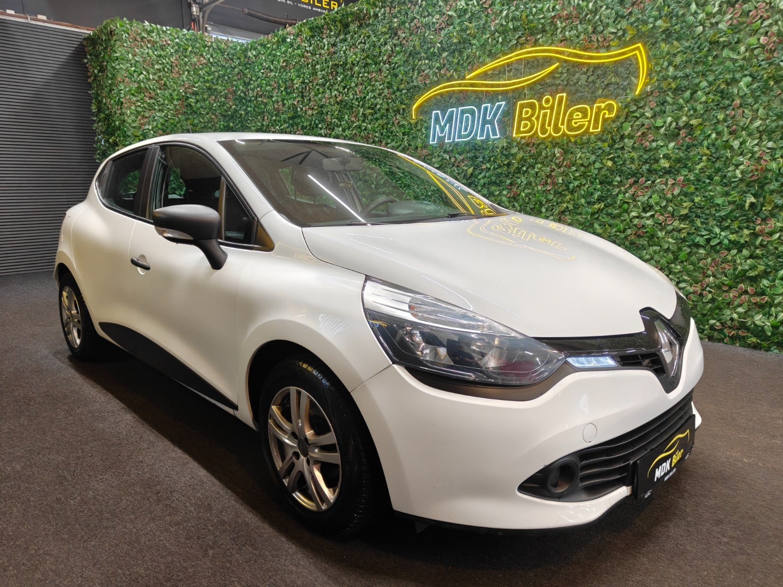 Renault Clio IV 1,2 16V Authentique