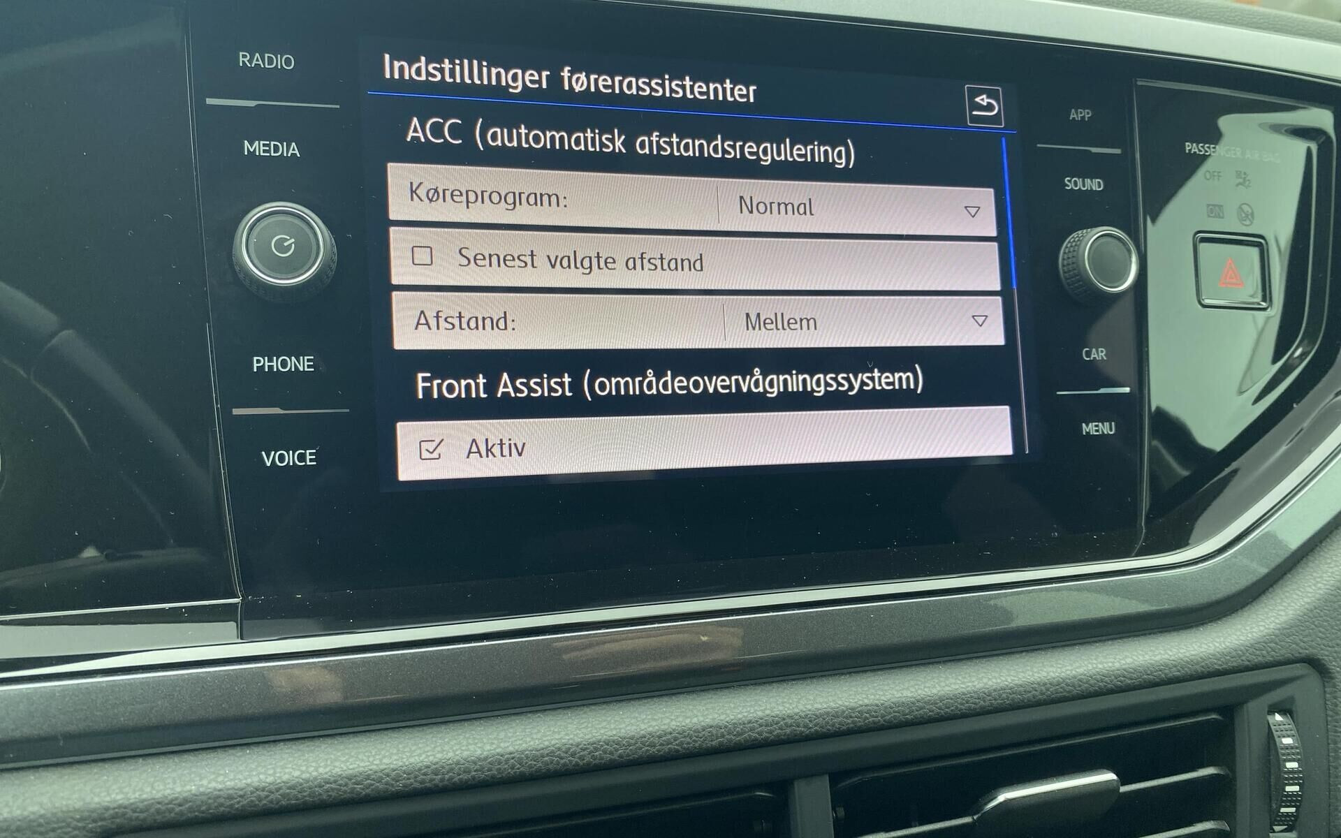 Sort VW Polo fra 2019