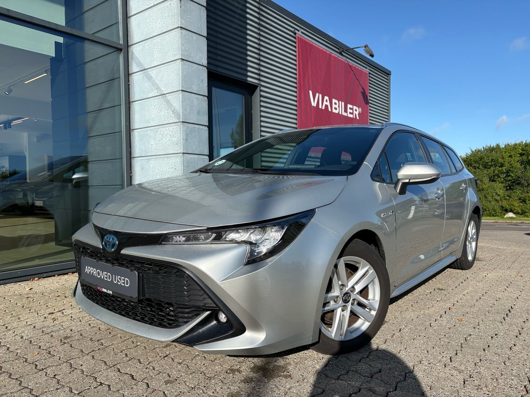Toyota Corolla 2,0 Touring Sports Hybrid H3 Smart E-CVT 180HK Stc 6g Aut.