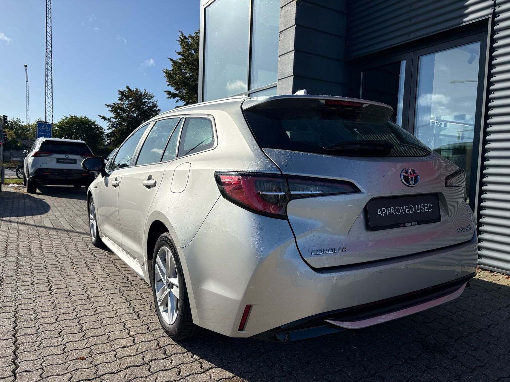 Sølv Toyota Corolla fra 2020