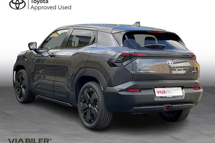 Grå Toyota Urban Cruiser fra 2025