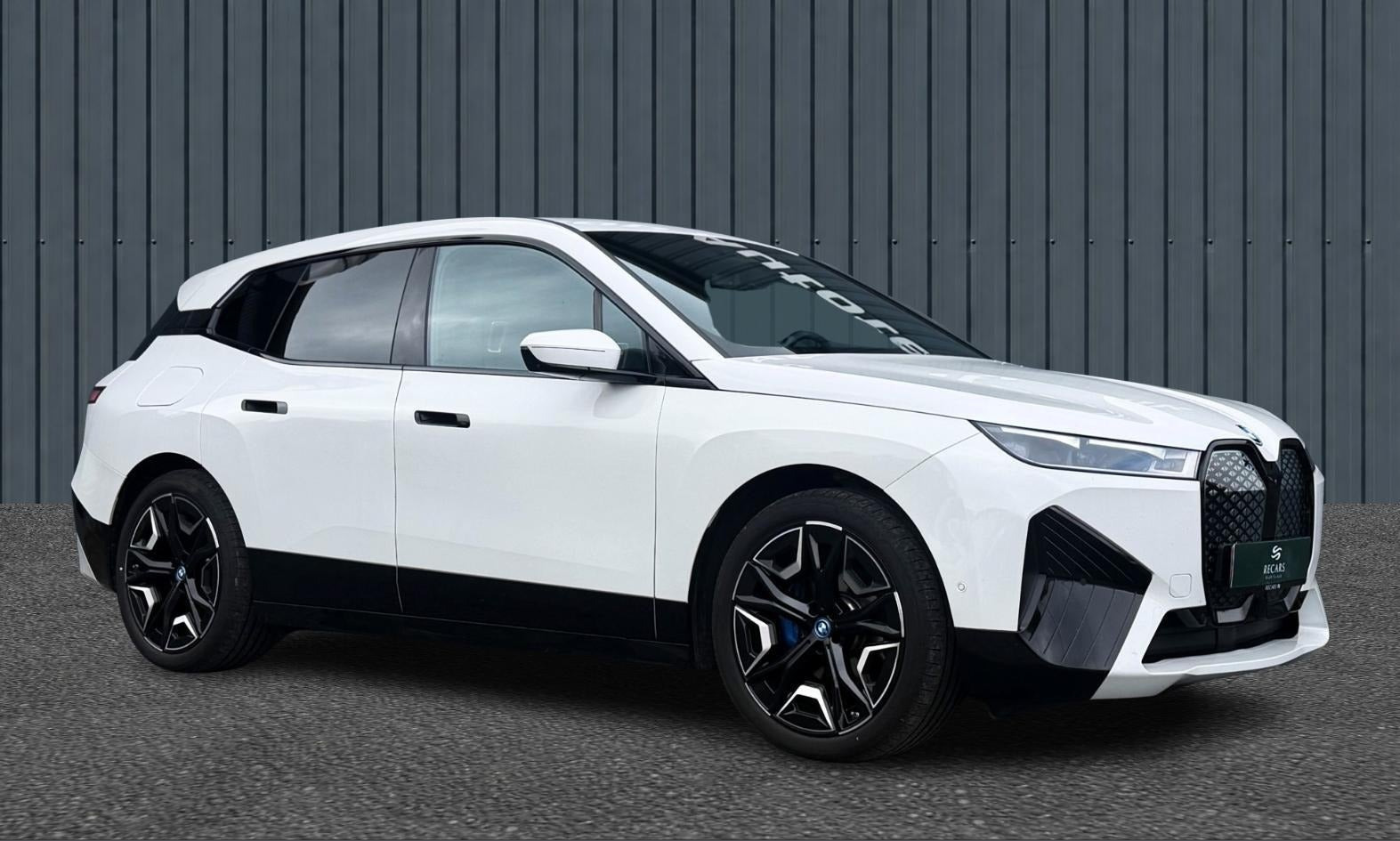 BMW iX xDrive40