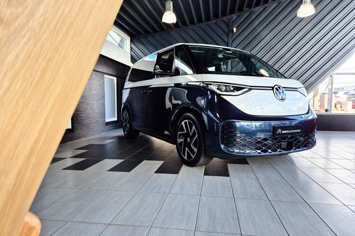 Blå VW ID.Buzz fra 2023
