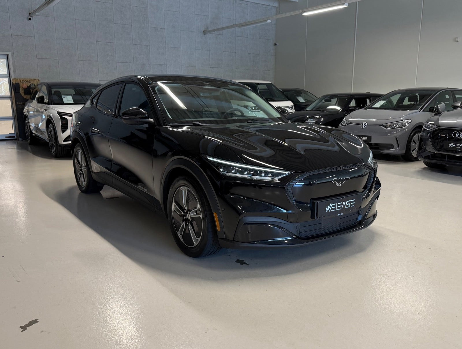 Sort Ford Mustang Mach-E fra 2024