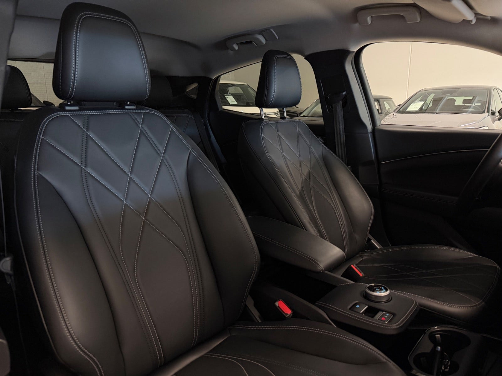 Sort Ford Mustang Mach-E fra 2024