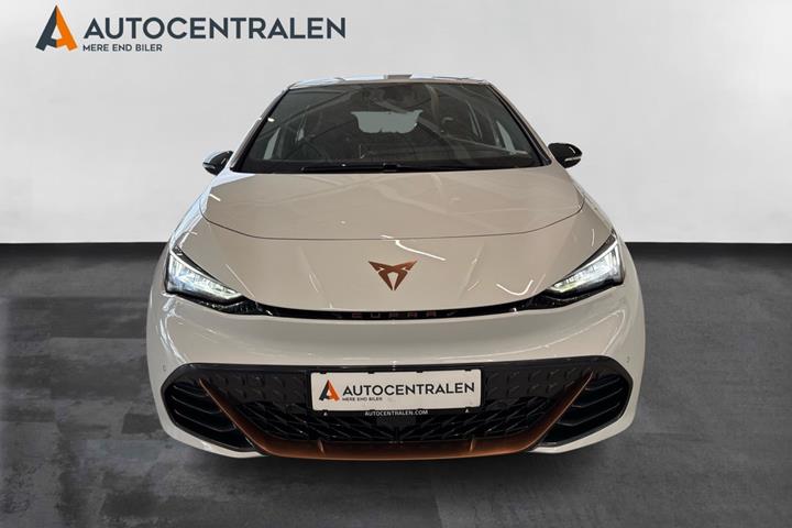 Hvid Cupra Born fra 2022