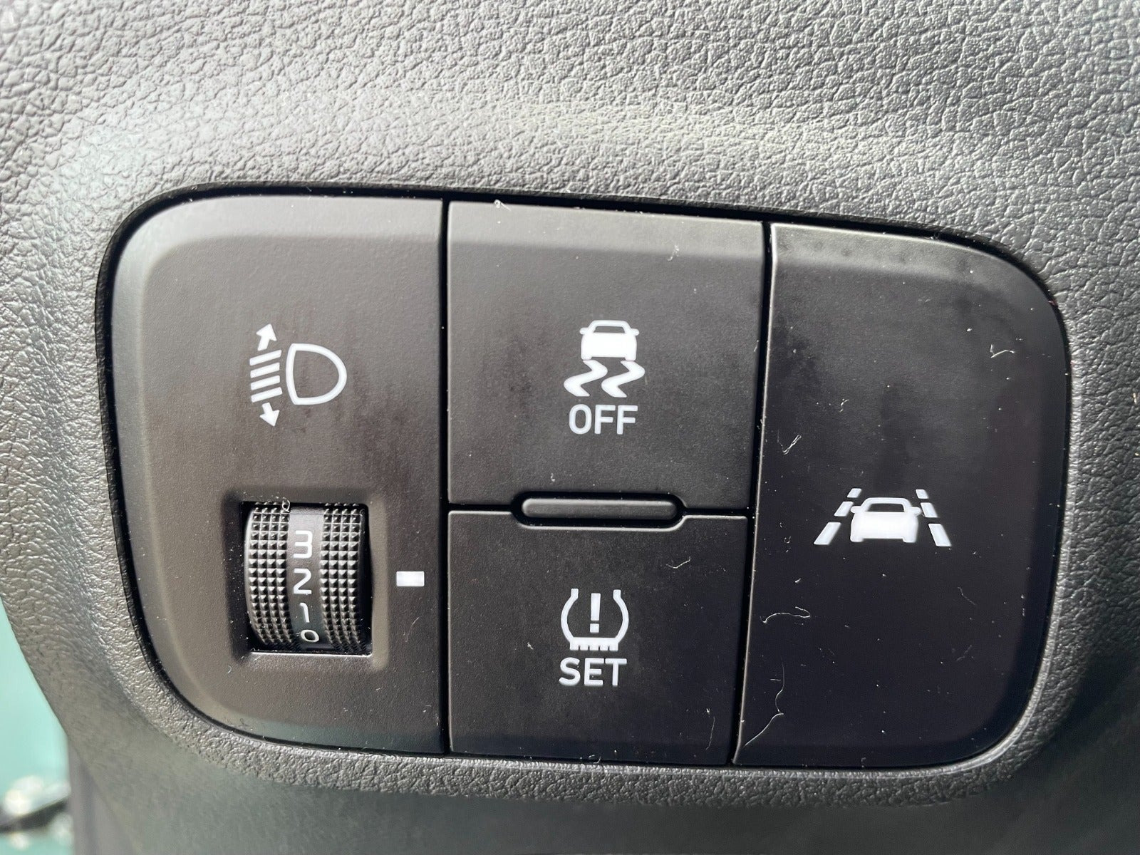 Grøn Hyundai i10 fra 2022