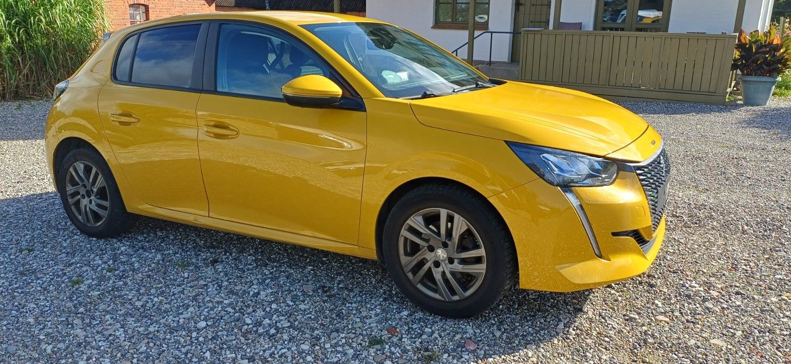 undefined Peugeot 208 fra 2021