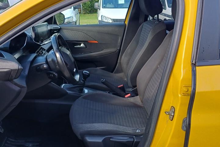 undefined Peugeot 208 fra 2021