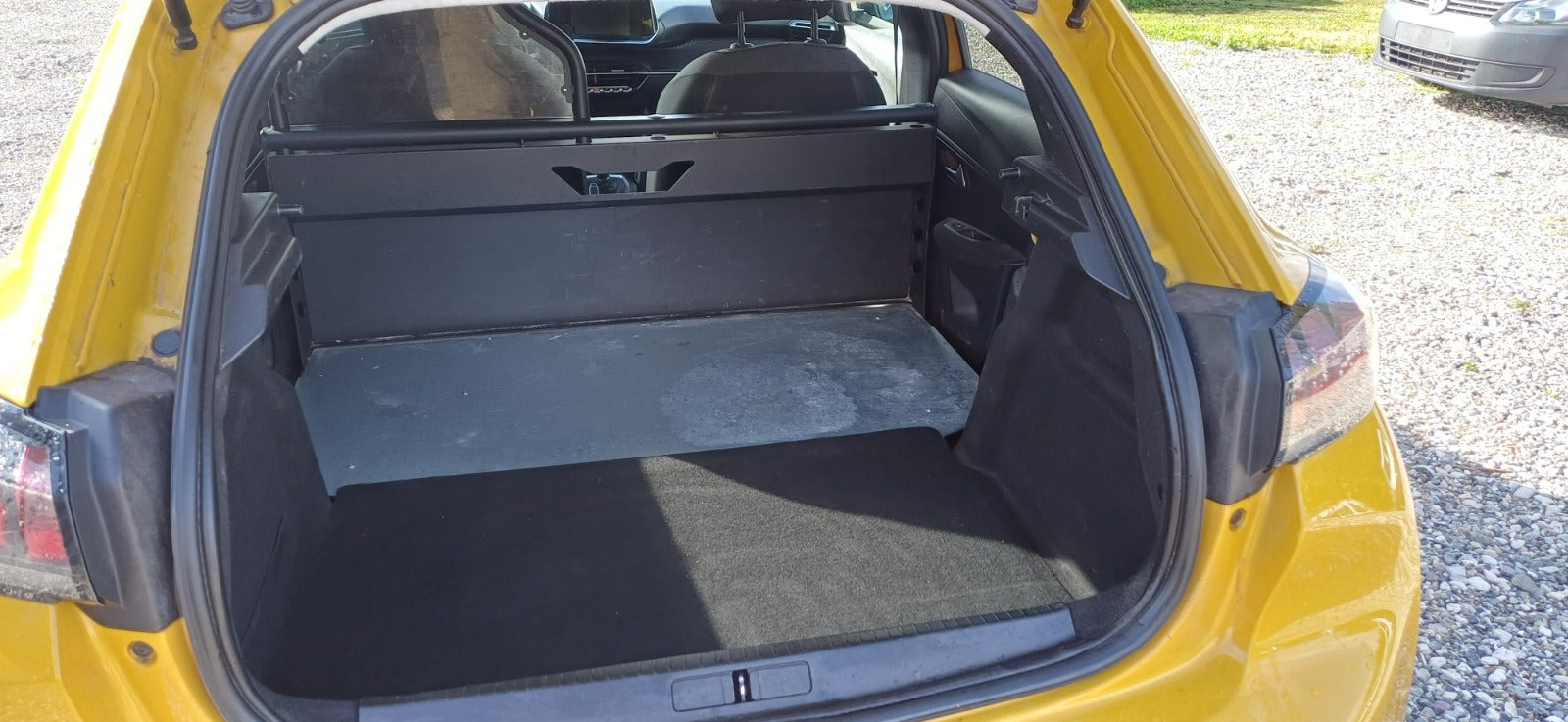 undefined Peugeot 208 fra 2021