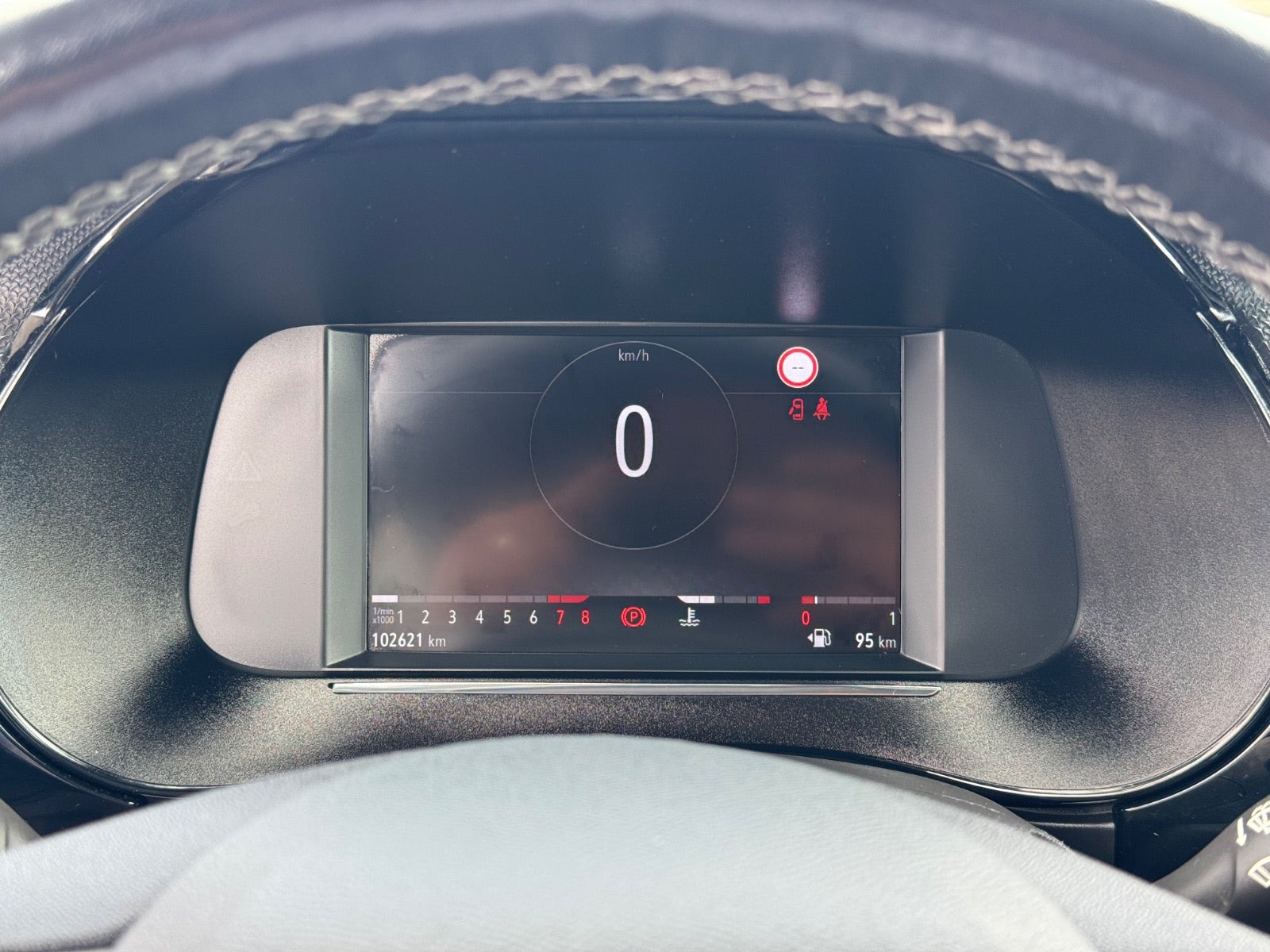 Sort Opel Corsa fra 2020