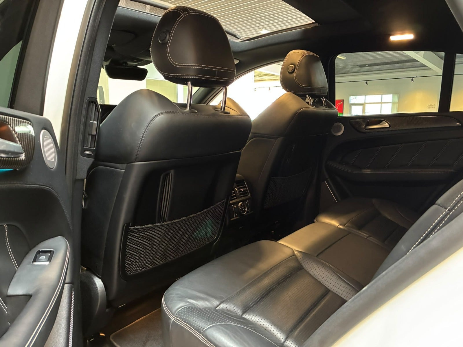 Hvid Mercedes GLE63 fra 2015