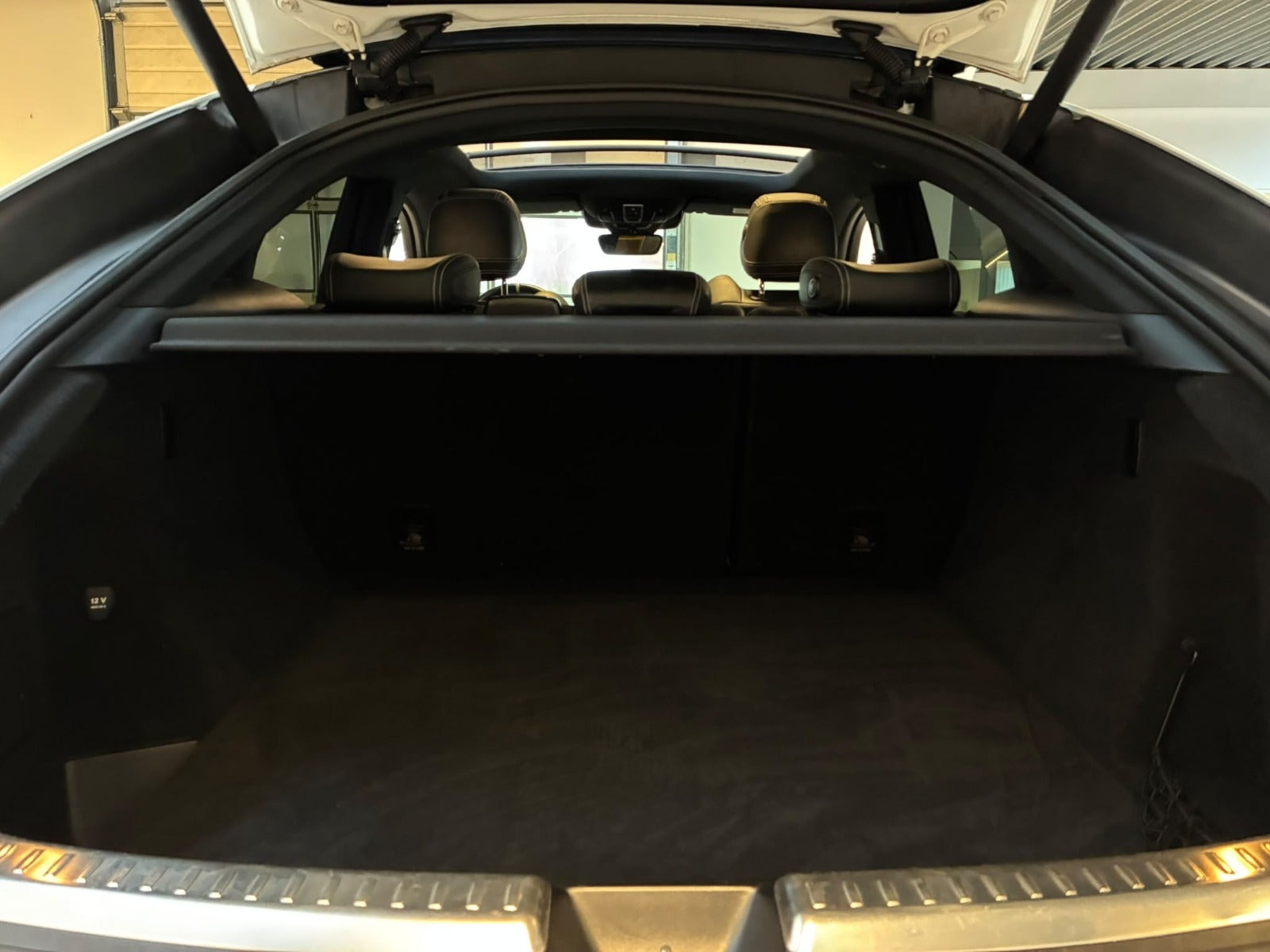 Hvid Mercedes GLE63 fra 2015