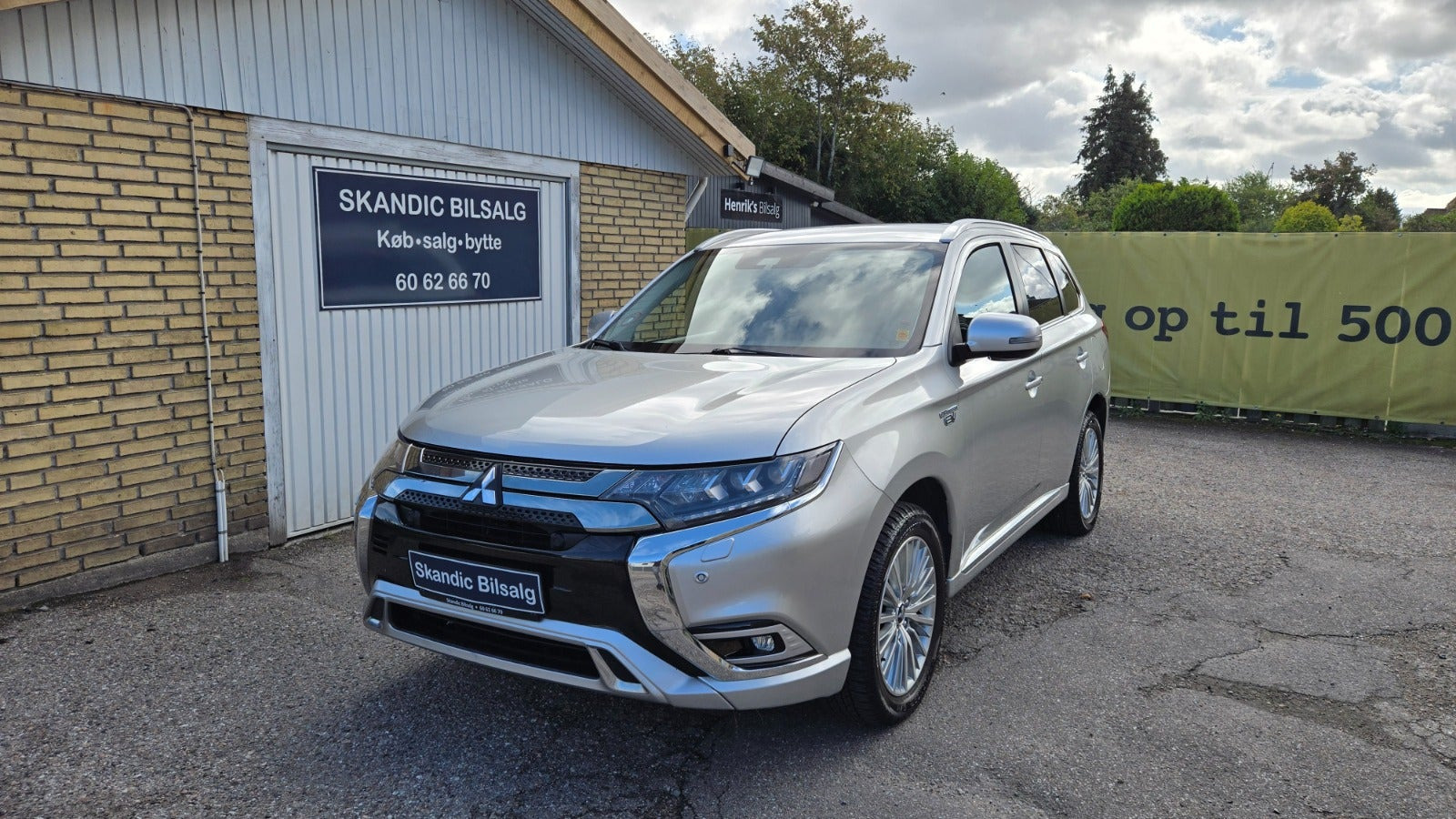 Mitsubishi Outlander 2,4 PHEV Intense CVT 4WD