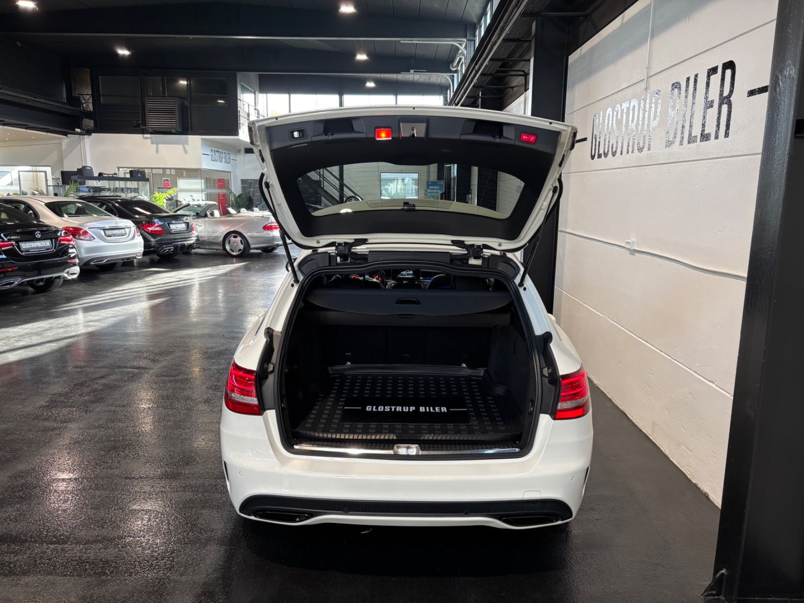 Hvid Mercedes C220 d fra 2015