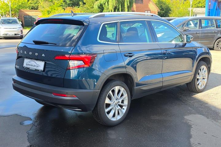 Grøn Skoda Karoq fra 2022
