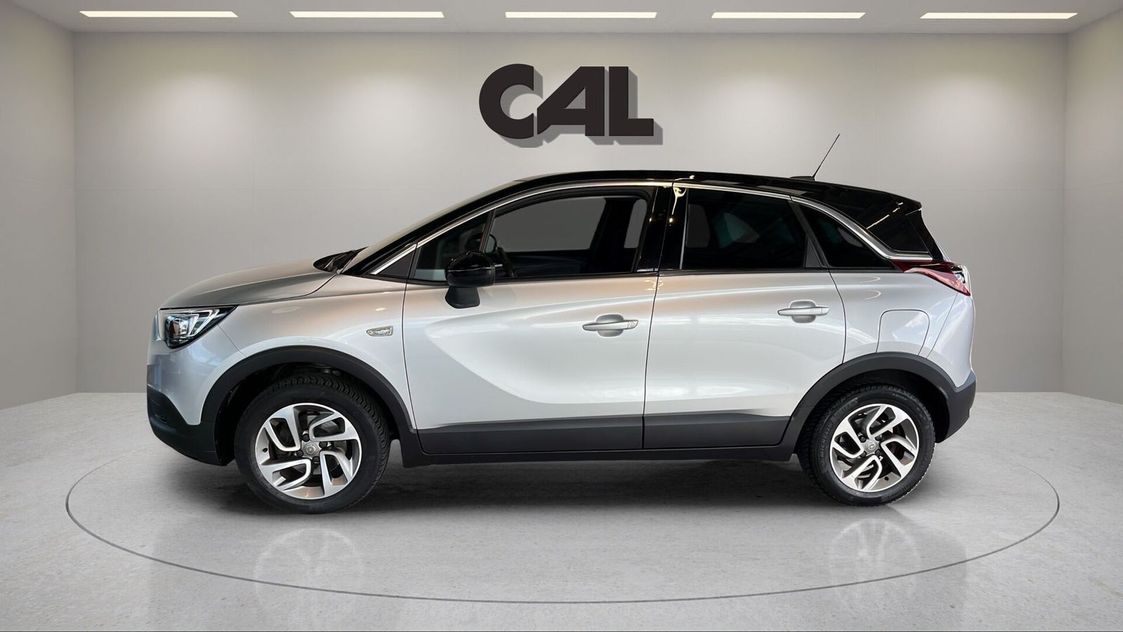 Sølv Opel Crossland X fra 2018