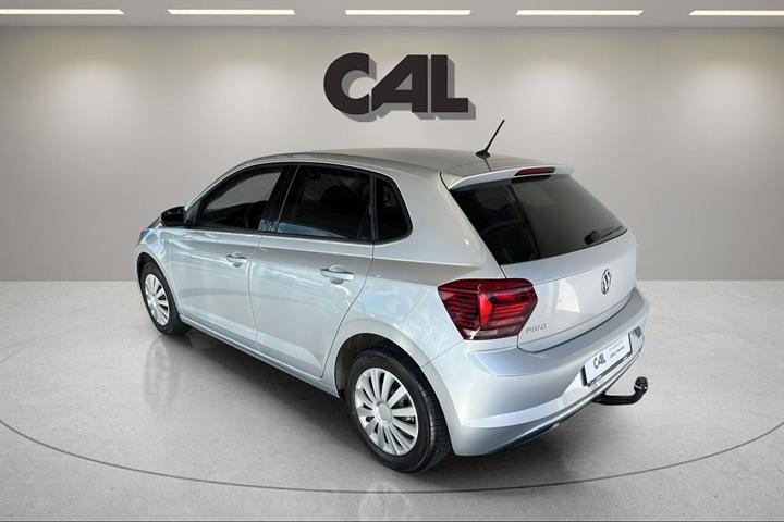 Sølv VW Polo fra 2020