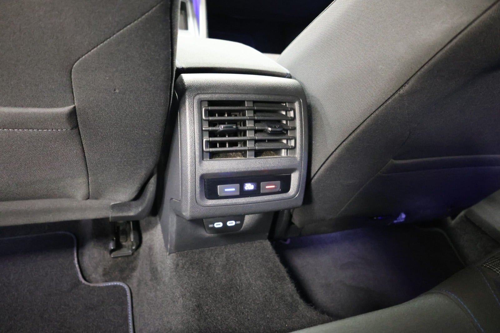 Sort VW Golf VIII fra 2021