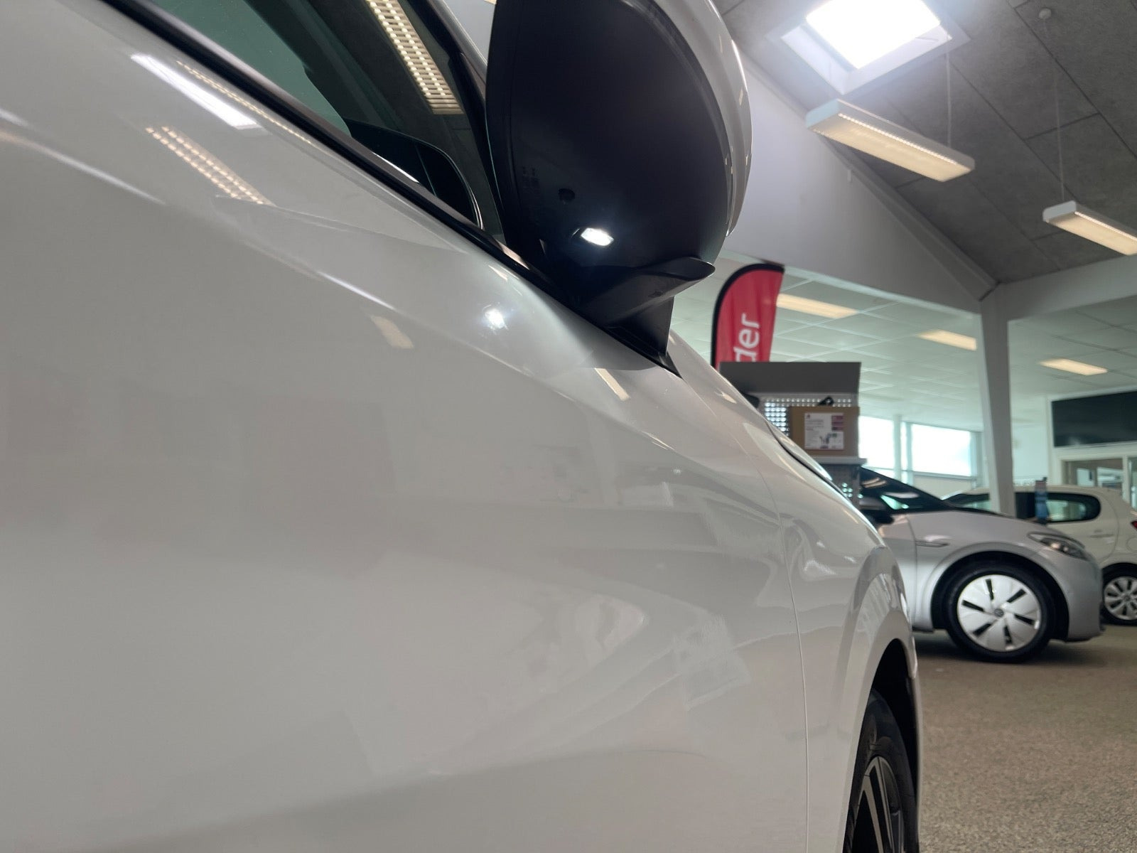 undefined Peugeot 208 fra 2022