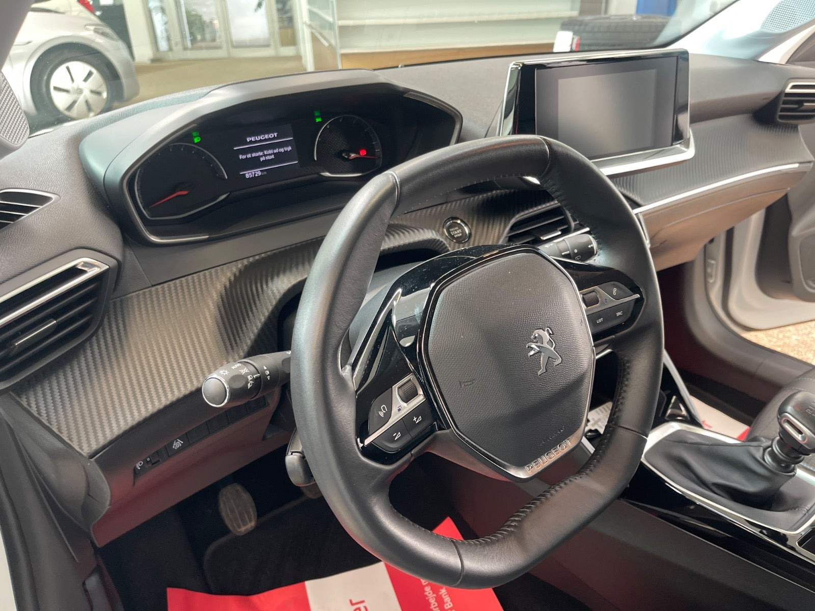 undefined Peugeot 208 fra 2022
