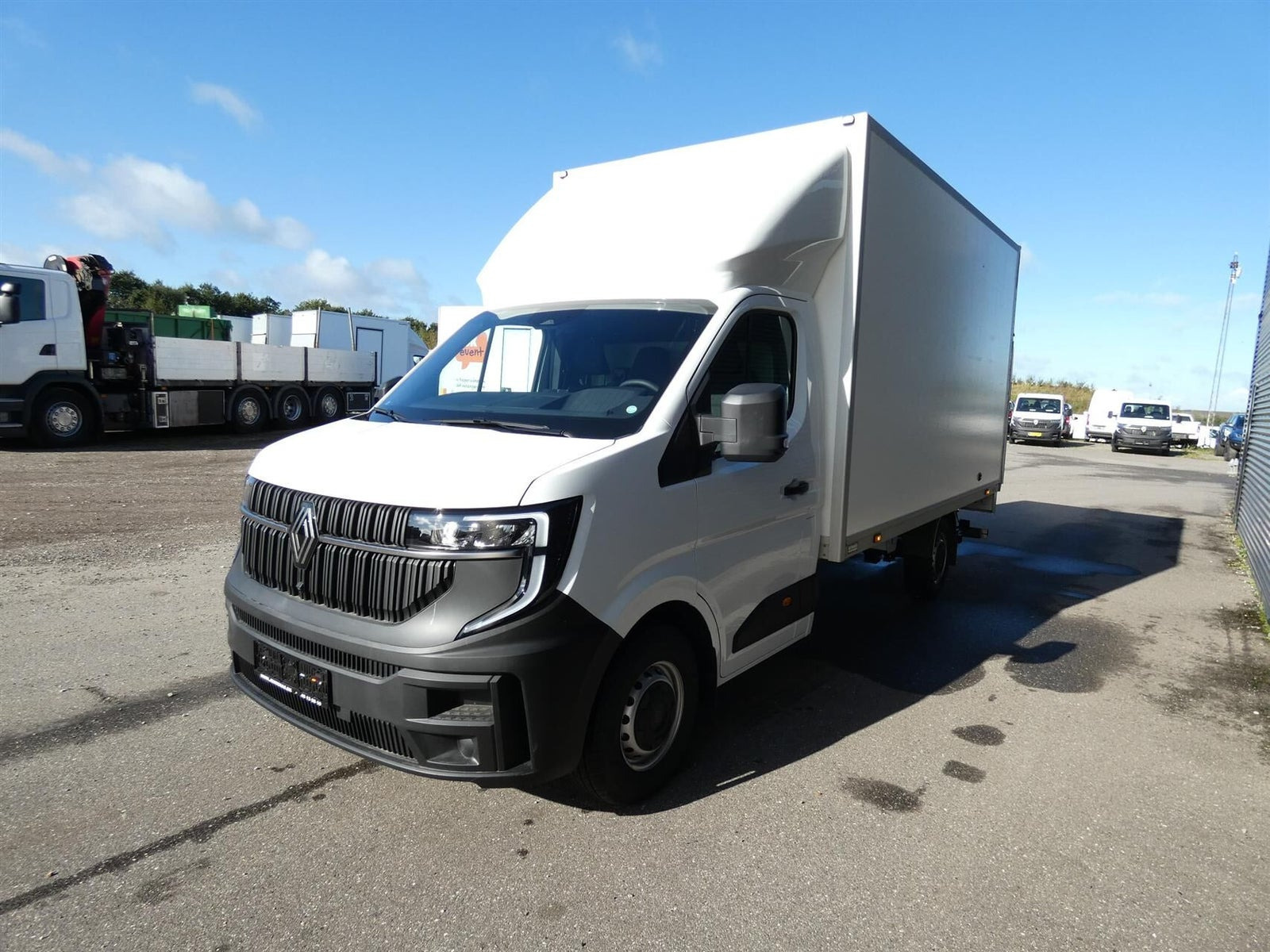 Hvid Renault Master V T35 fra 2026