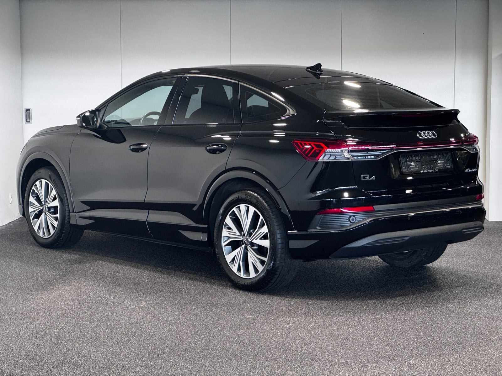Sort Audi Q4 e-tron fra 2023