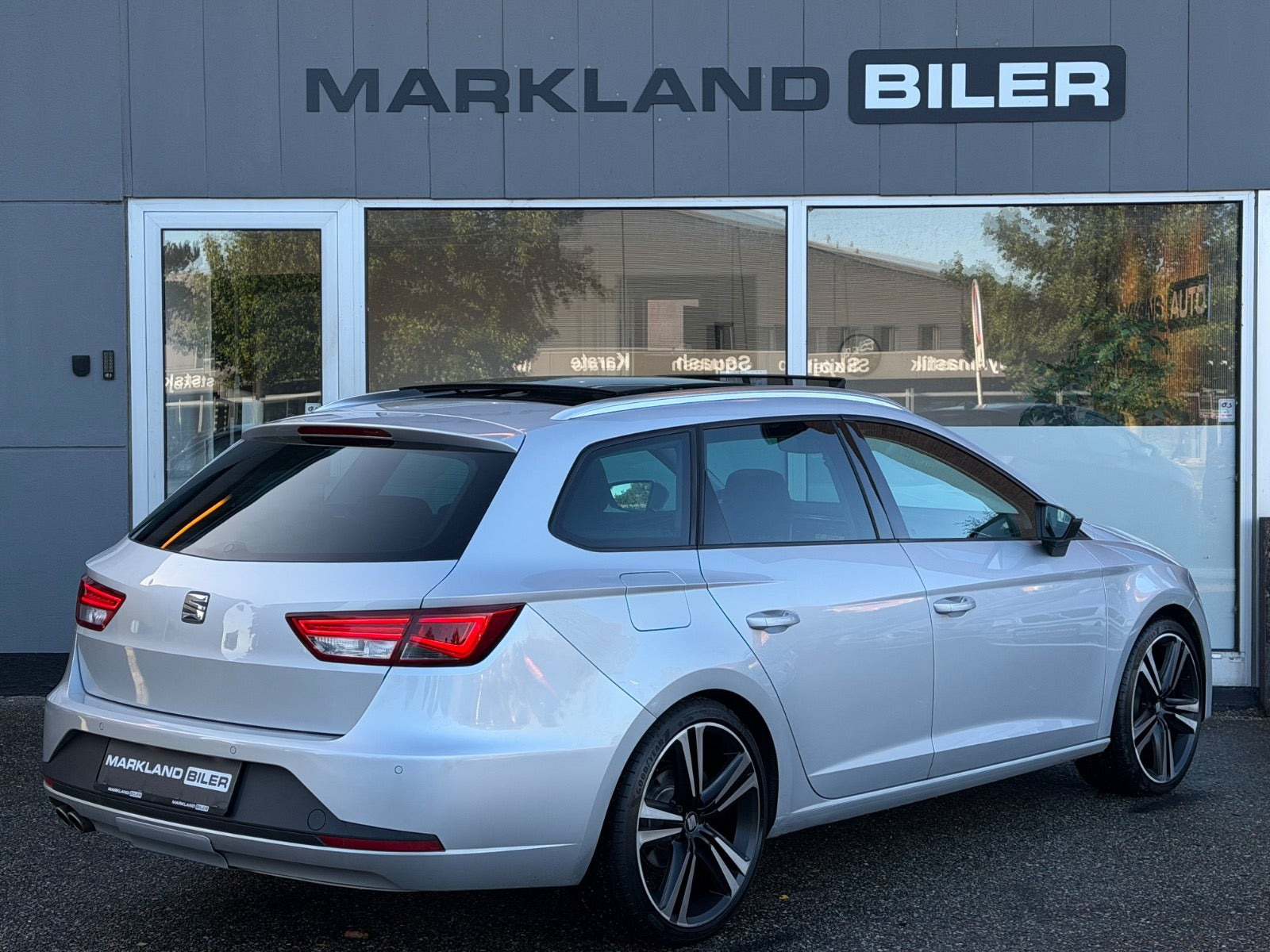 Sølv Seat Leon fra 2016