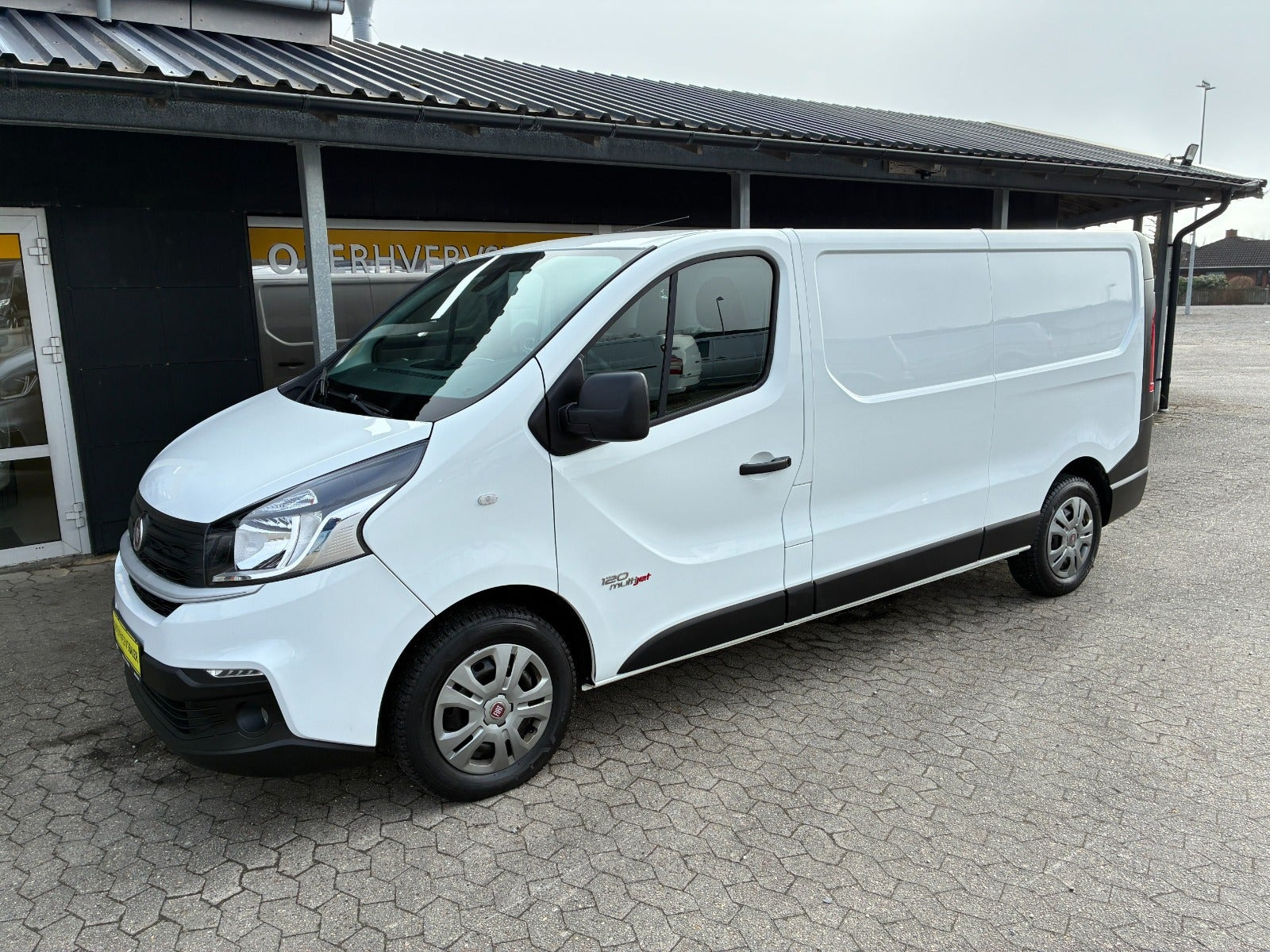Hvid Fiat Talento fra 2019
