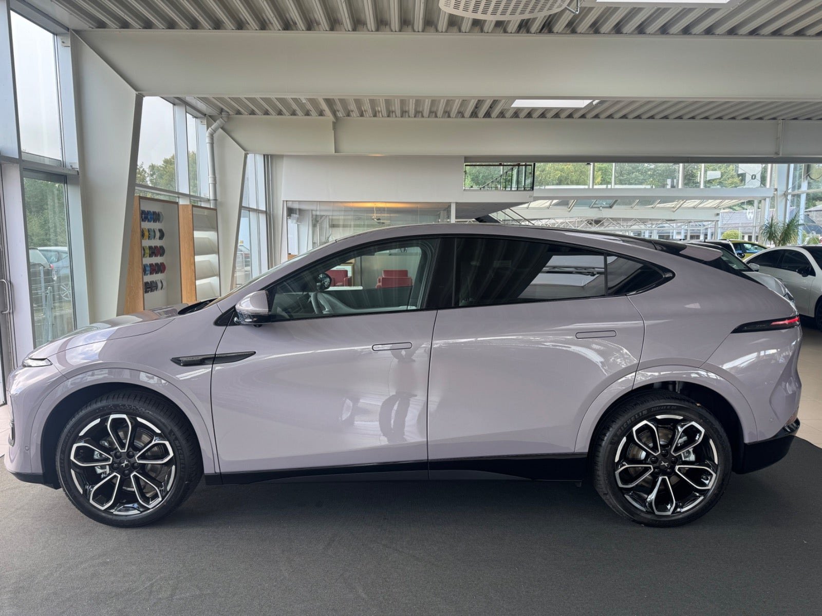 Lilla Xpeng G6 fra 2026