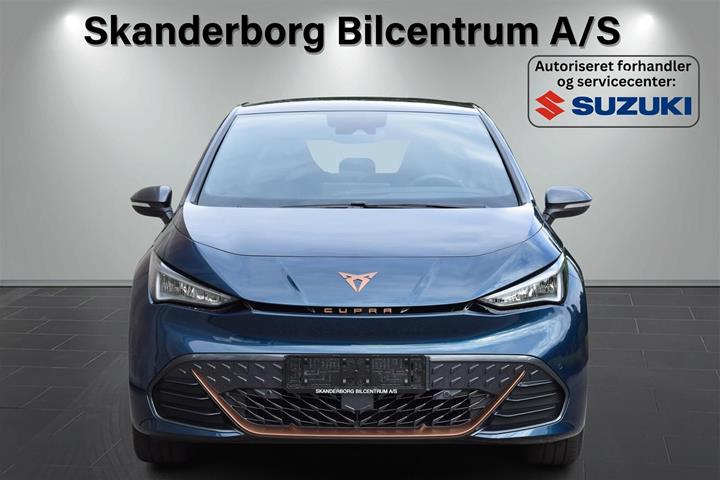 Blå Cupra Born fra 2024