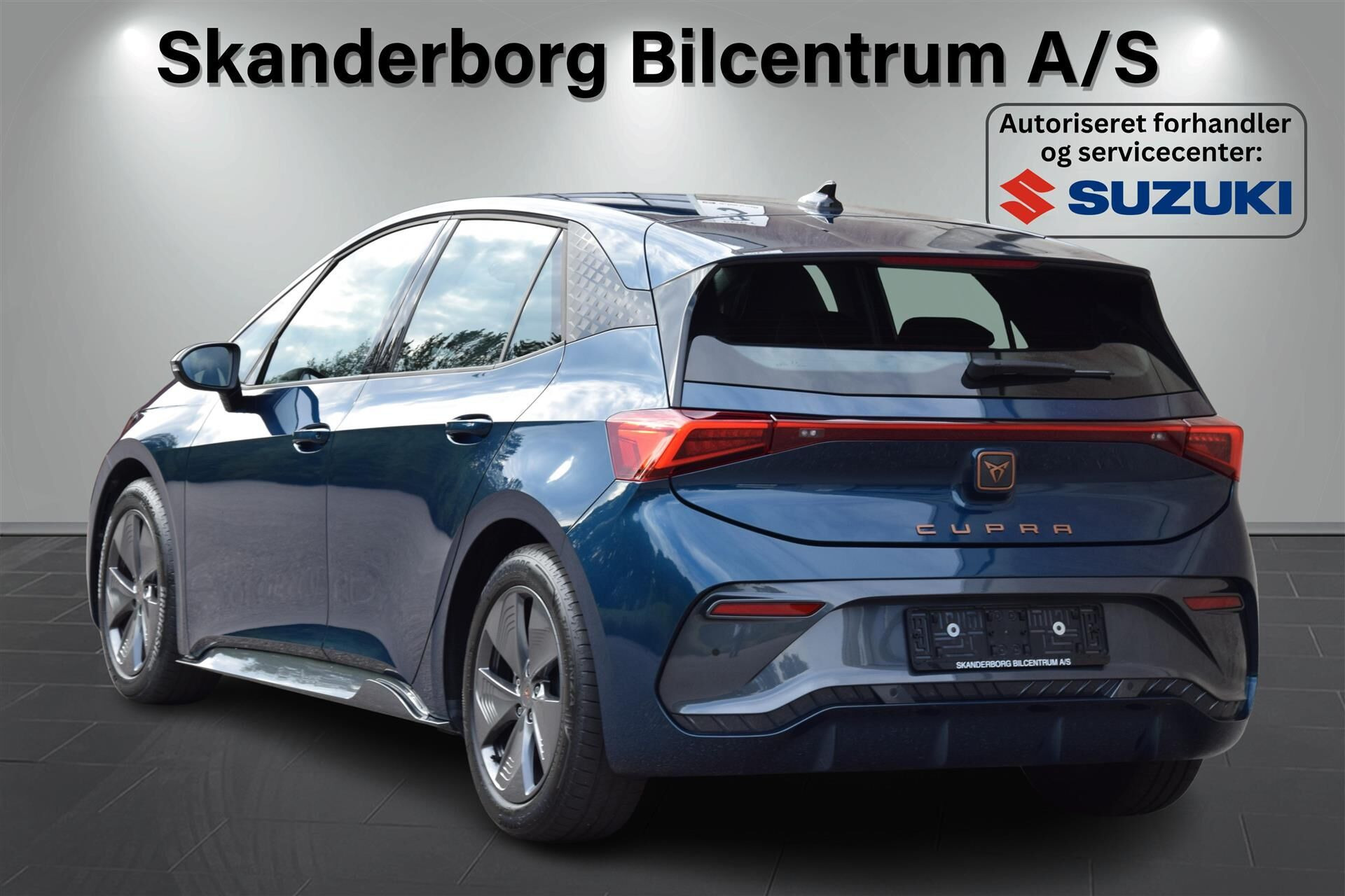 Blå Cupra Born fra 2024