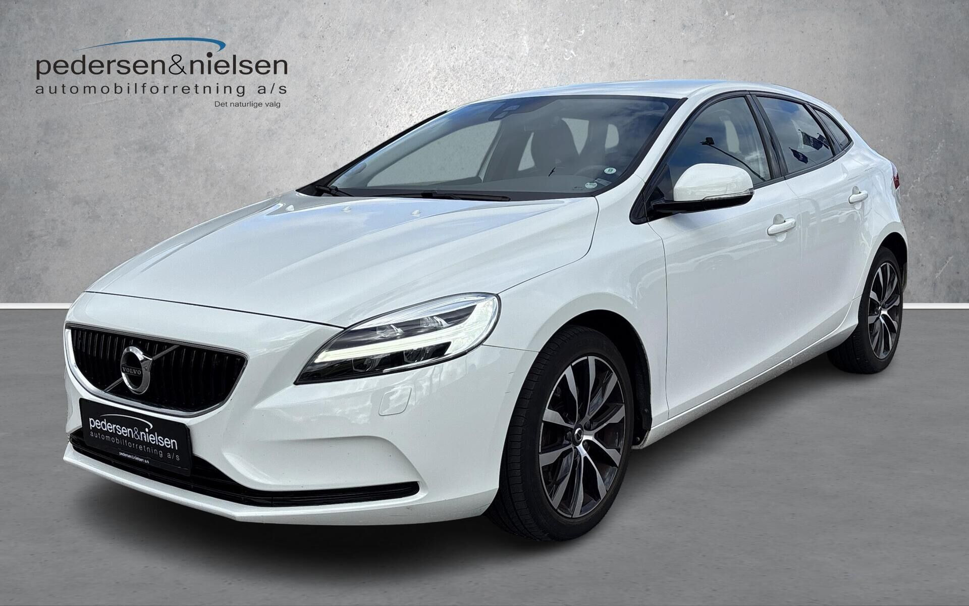 Volvo V40 2,0 T3 Dynamic Edition 152HK 5d 6g