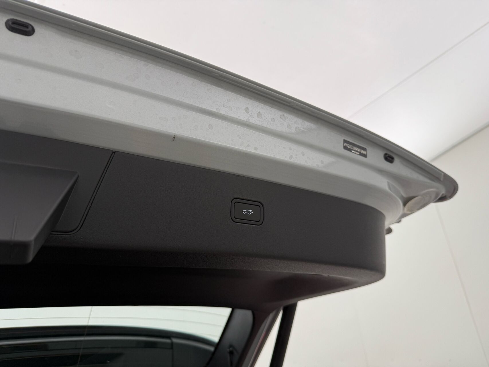 Grå Volvo EX30 fra 2024