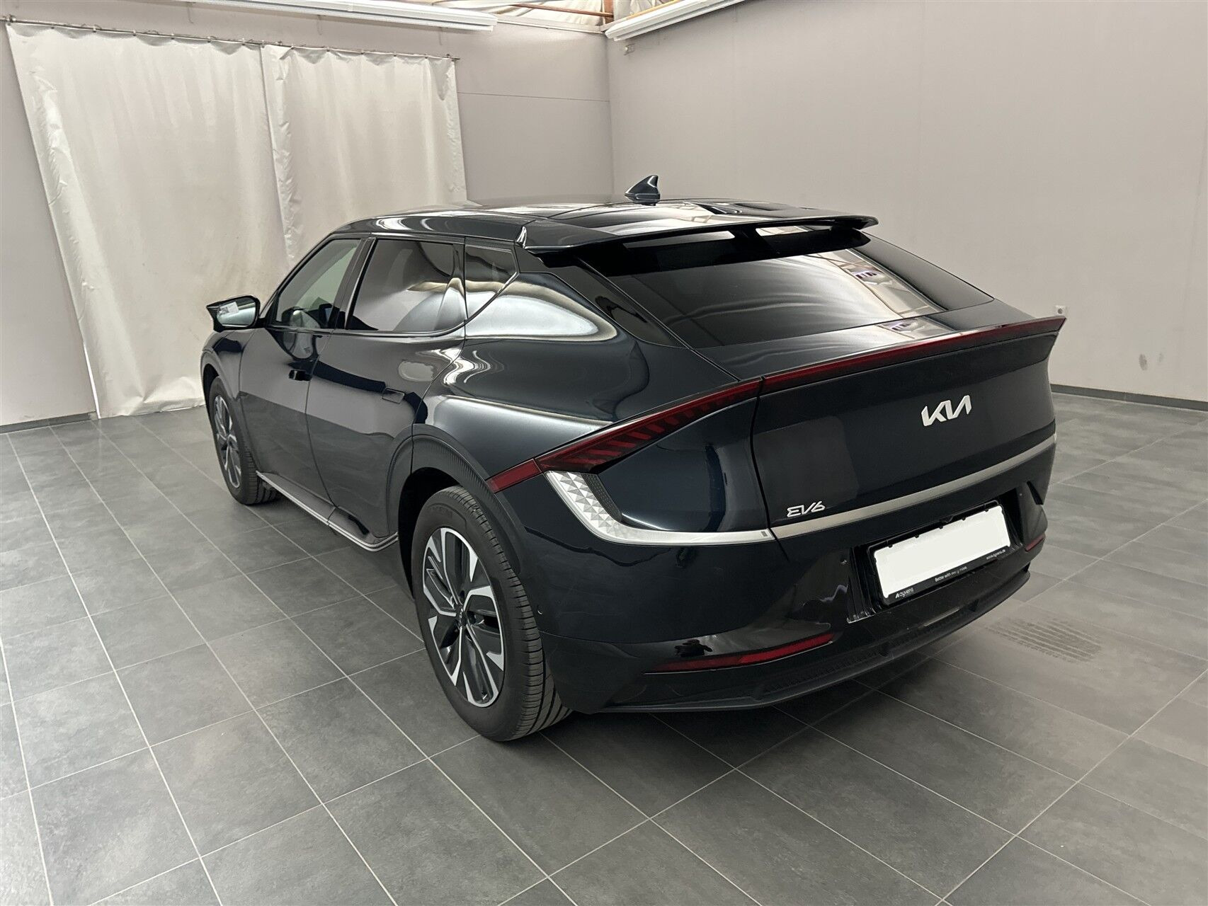 Blå Kia EV6 fra 2023
