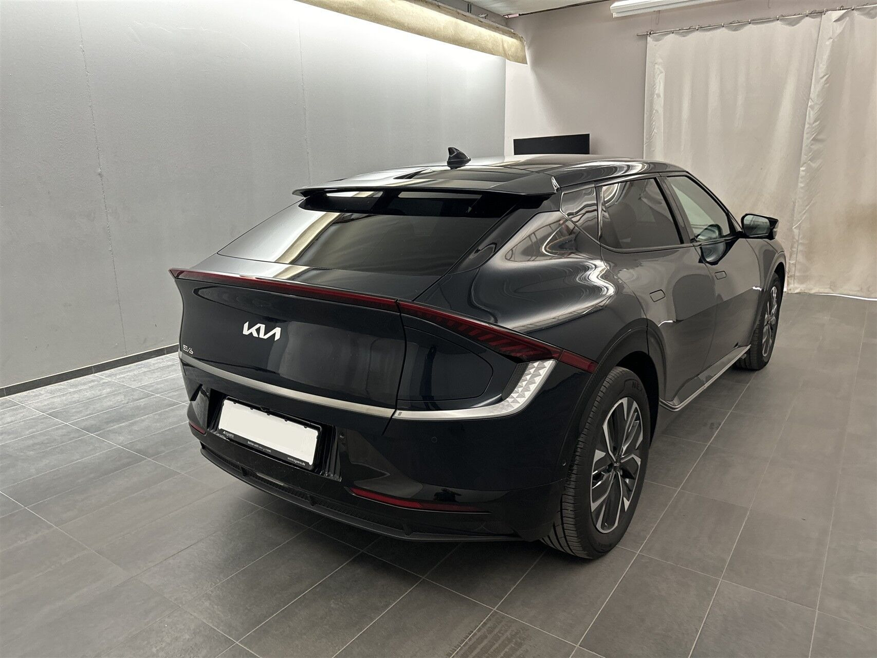 Blå Kia EV6 fra 2023