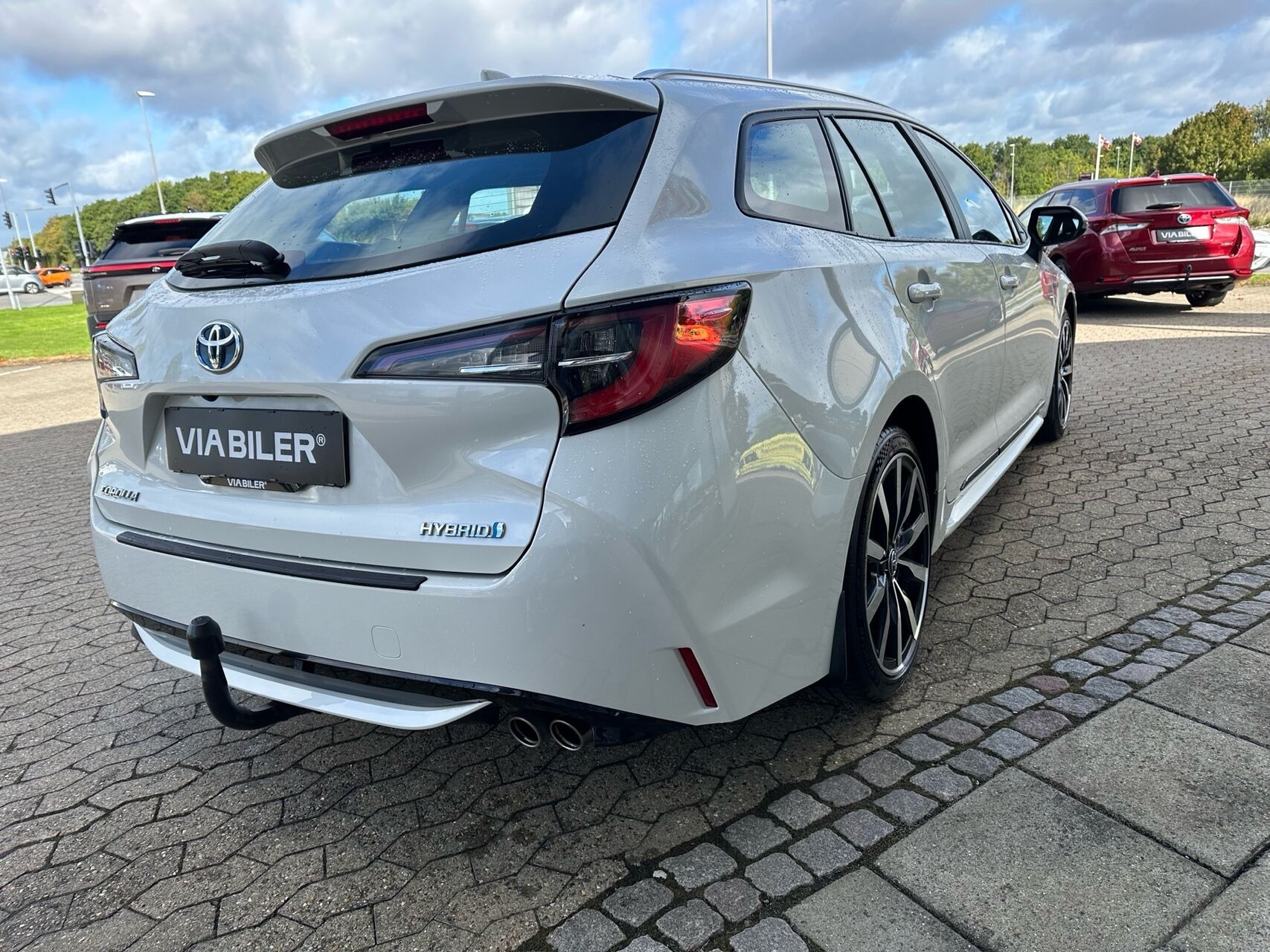 Hvid Toyota Corolla fra 2019
