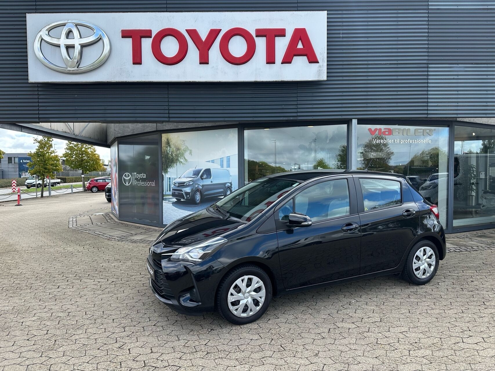Toyota Yaris 1,5 VVT-I T2 111HK 5d 6g