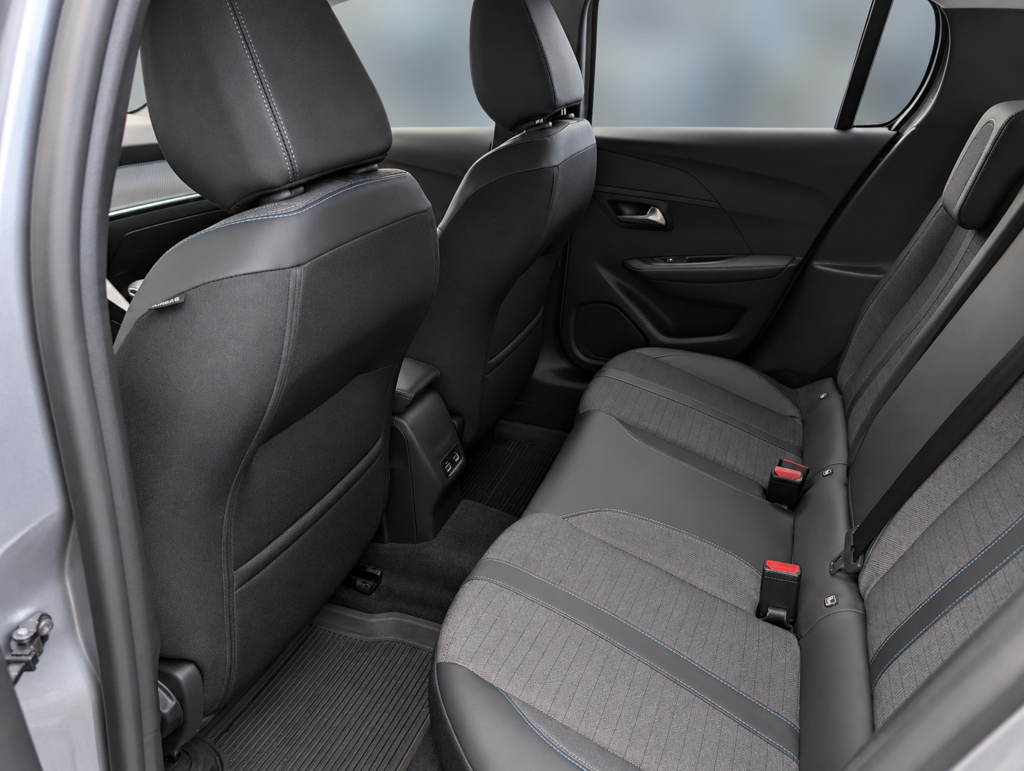 undefined Peugeot 208 fra 2023