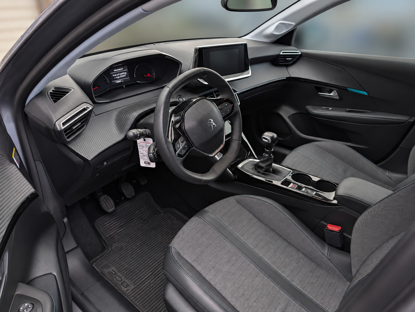 undefined Peugeot 208 fra 2023