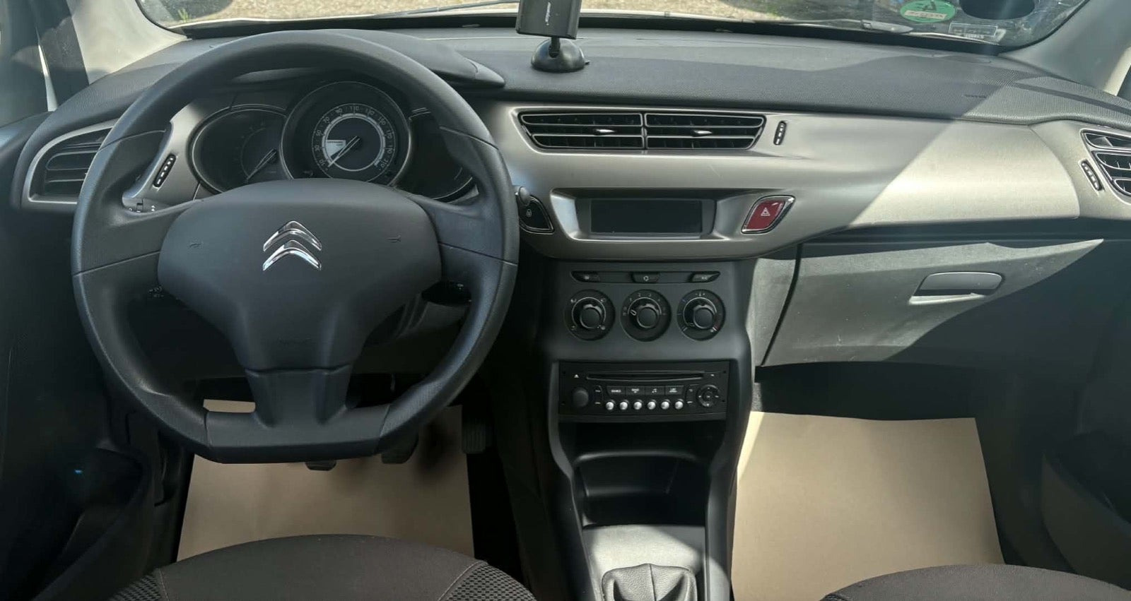 Hvid Citroën C3 fra 2014