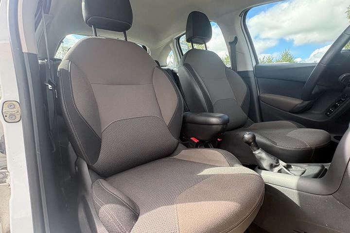 Hvid Citroën C3 fra 2014