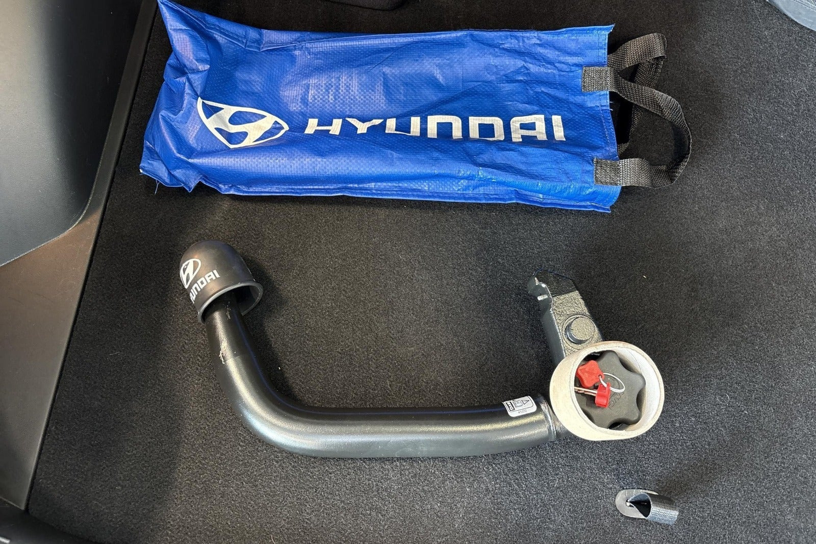 Grå Hyundai Ioniq 5 fra 2023