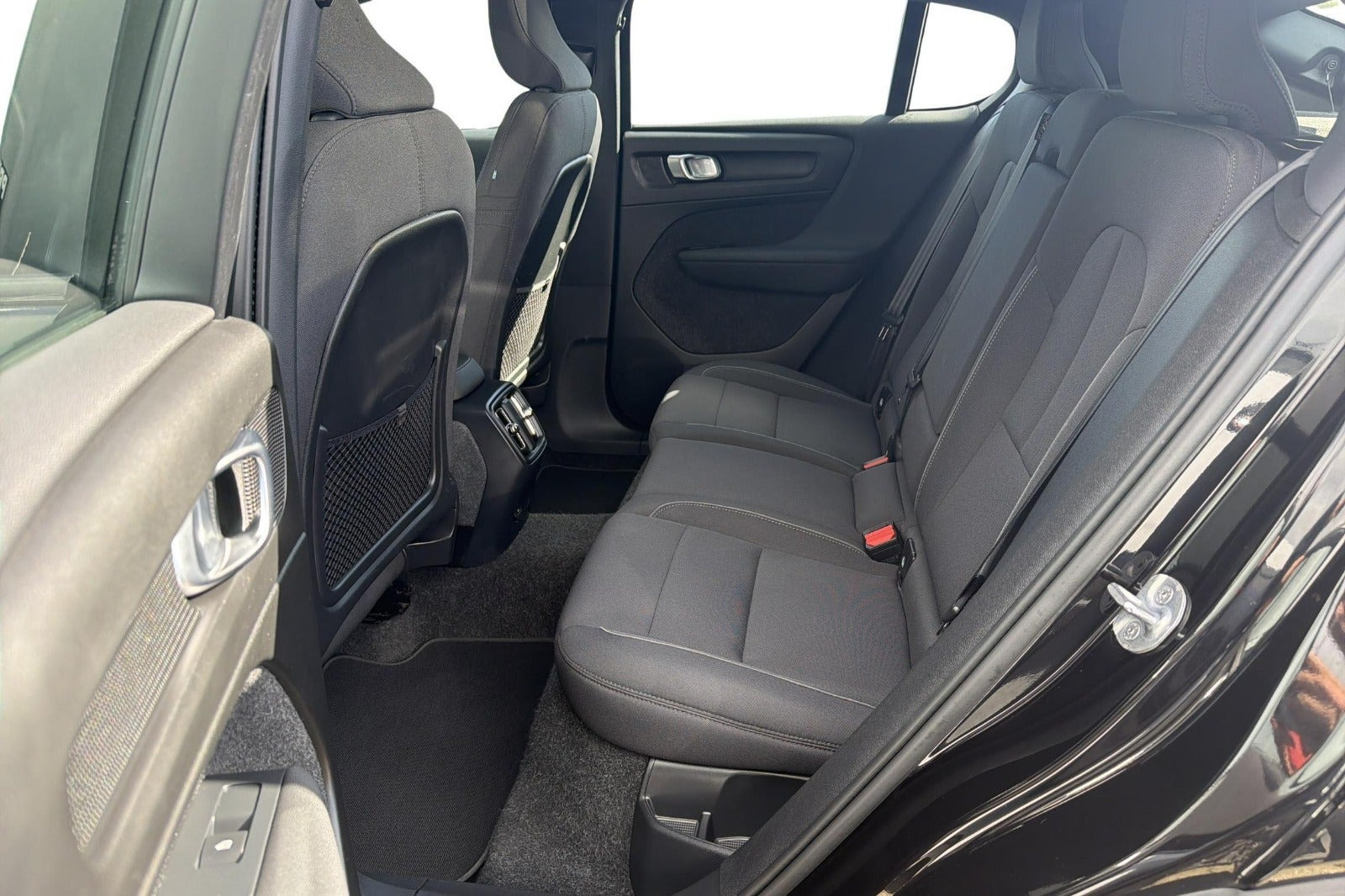 Sort Volvo C40 fra 2023