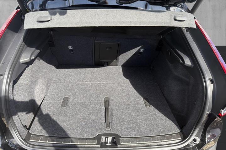 Sort Volvo C40 fra 2023
