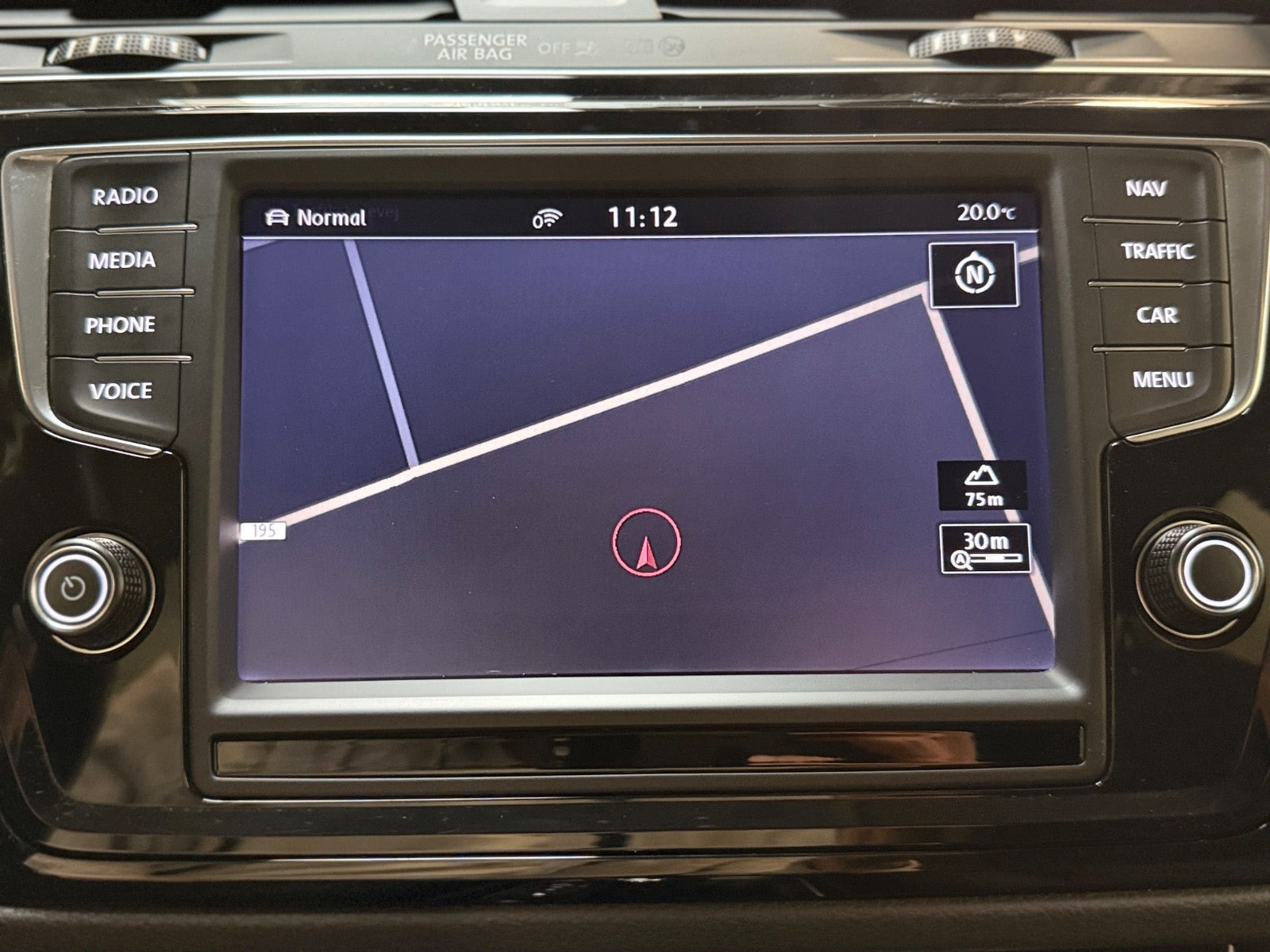 Sort VW Touran fra 2016