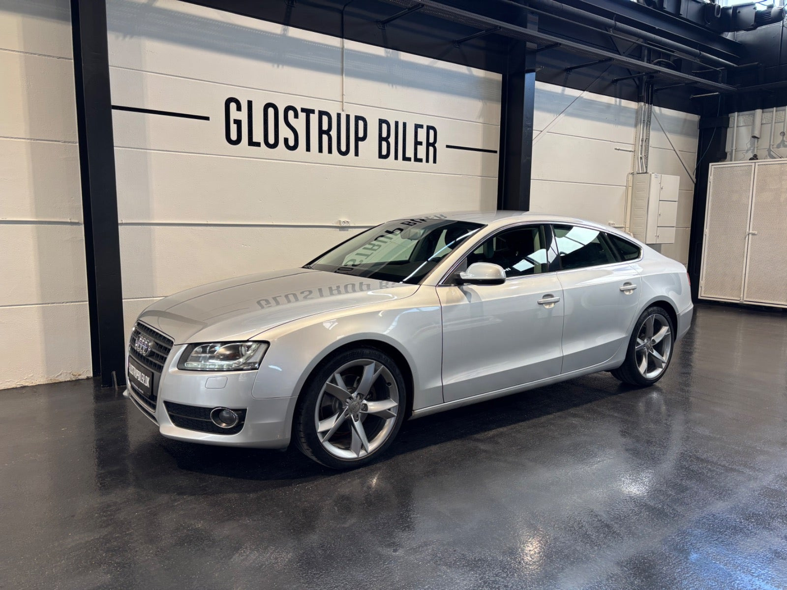 Sølv Audi A5 fra 2010