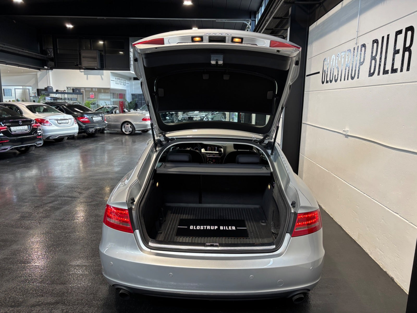 Sølv Audi A5 fra 2010